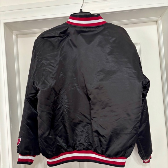 Vintage NFL Officially Licensed Genuine Stuff Buccaneers Jacket XL 18/20 - Picture 4 of 7